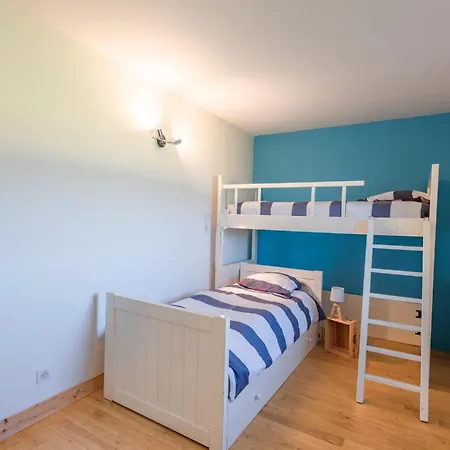 Holiday home Les Escures 2 Champagne-et-Fontaine