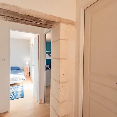 Les Escures 2 Holiday home Champagne-et-Fontaine