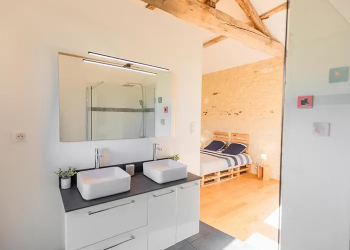 Vakantiehuis Les Escures 2 *